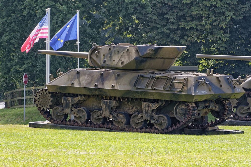 M10 Wolverine Walk Around M10 Tank Destroyer Tank Destroyer Army Tanks ...