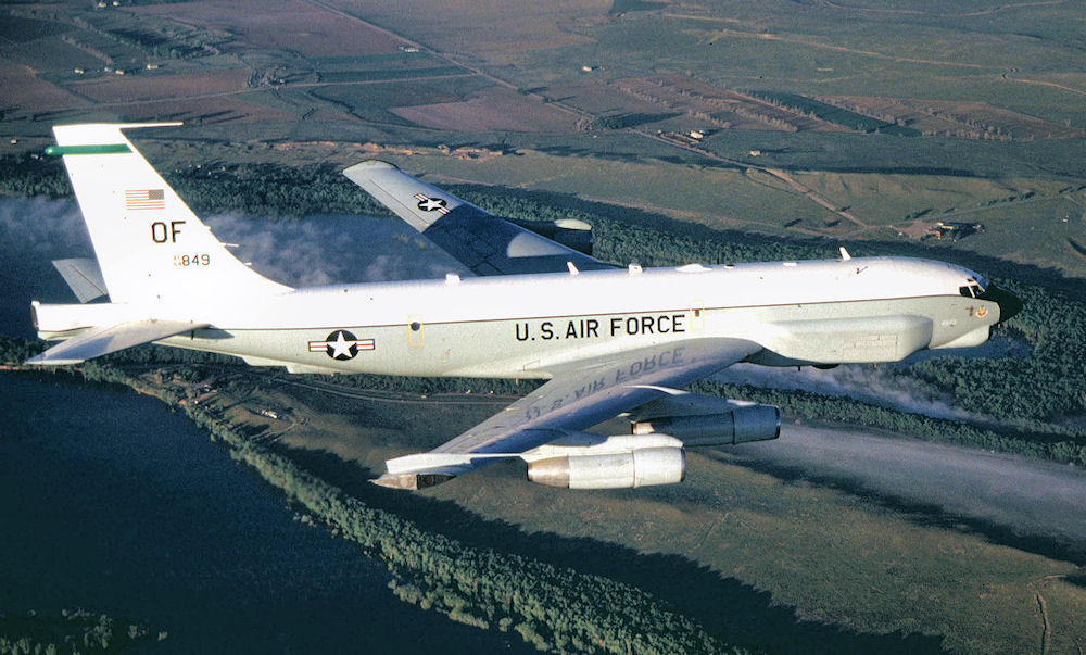 Boeing RC-135 - One of the powerful weapons of the US military today ...